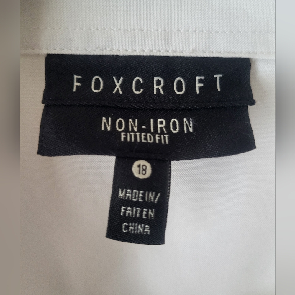 FOXCROFT  Women's White Cotton Non-Iron Fitted Fit Button Down Shirt 18 - Picture 2 of 16